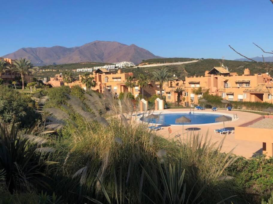 Schoenes Penthouse Mit Meerblick Pura Vida Bahia de Casares Dış mekan fotoğraf