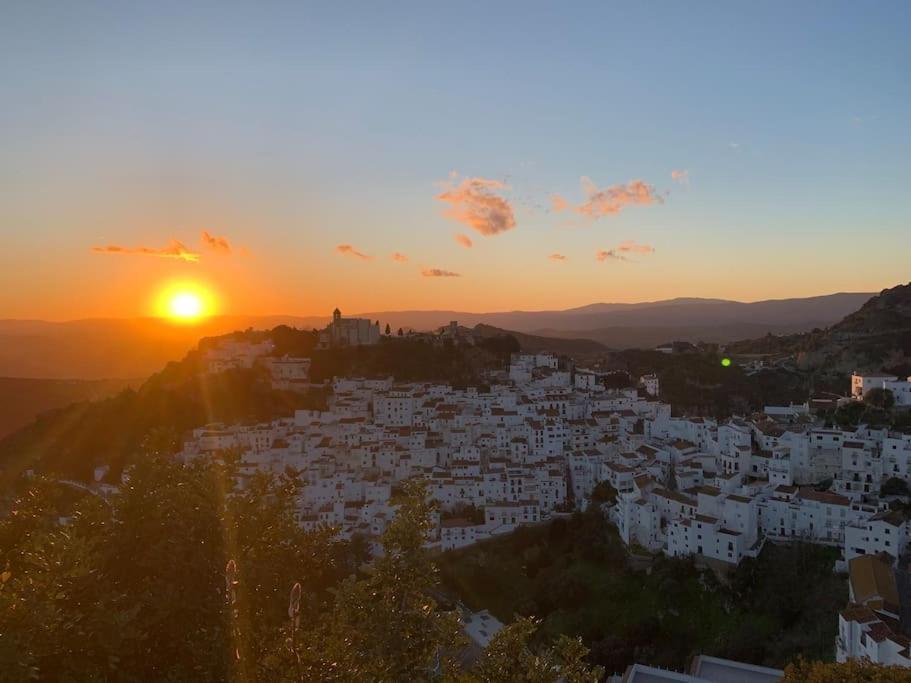 Schoenes Penthouse Mit Meerblick Pura Vida Bahia de Casares Dış mekan fotoğraf